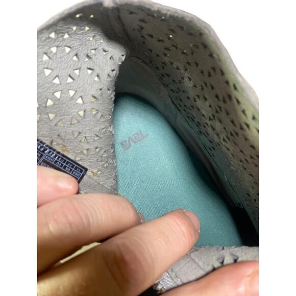 Teva De La Vina Perforated Waterproof Ankle Boot Women size 6.5 - Picture 5 of 9